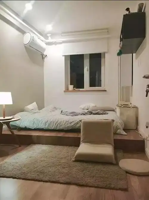 榻榻米已经落伍了现在一体化的地台卧室设计正流行
