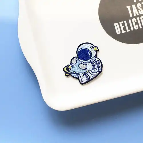 自粘款宇航员刺绣布贴布胸针徽章手工diy补丁贴纸胸针