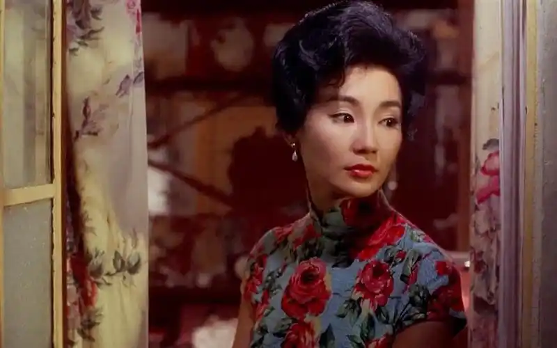 【q谈盘点】想知道张曼玉在《花样年华》里究竟穿了多少件不重复的