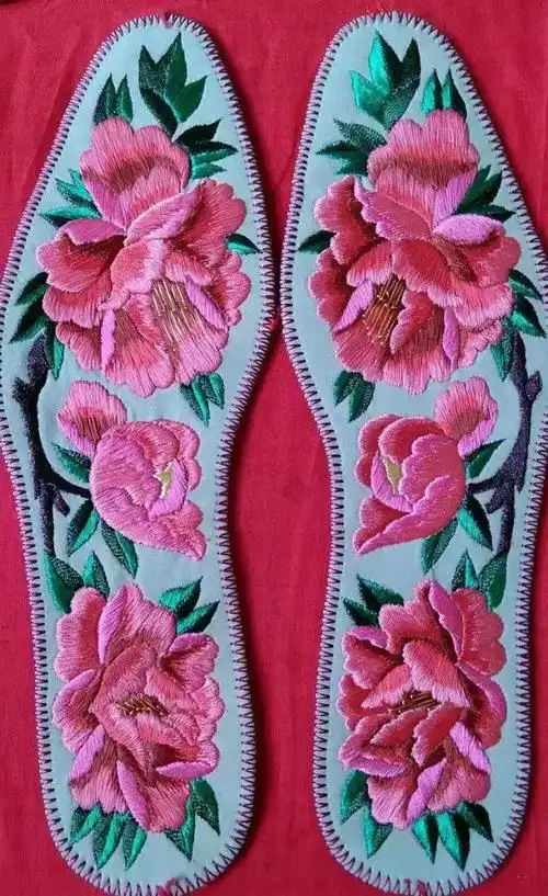 在家做手工活鞋垫(纯手工鞋垫花样最新200以上)