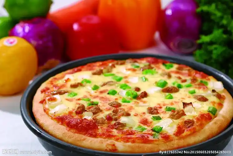 意式黑椒牛肉比萨图片