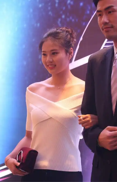 龚翔宇!2年了一个比赛都没缺席 身体真能扛