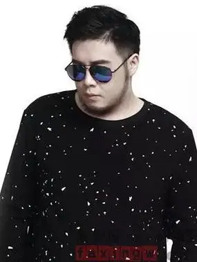 圆脸胖子 发型 修脸又显高