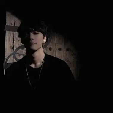 暗黑系超好看男生真人头像大全