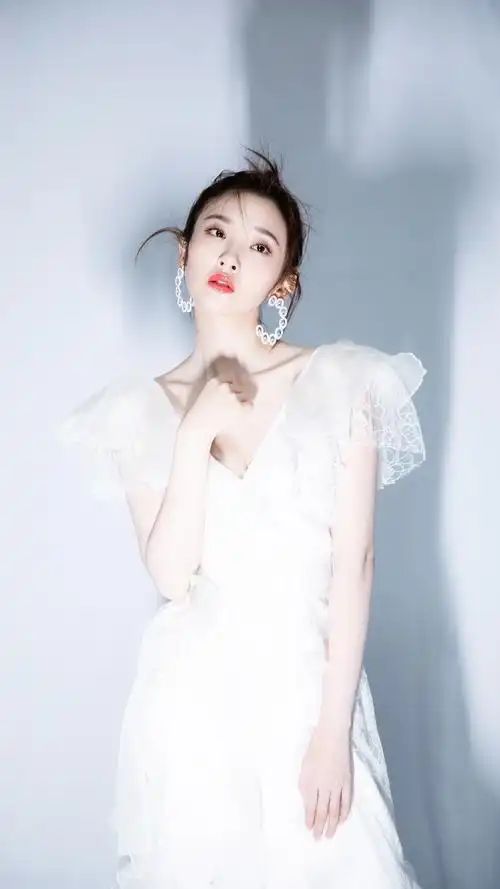 唐艺昕少女感十足,高清图片,手机锁屏桌面-壁纸族