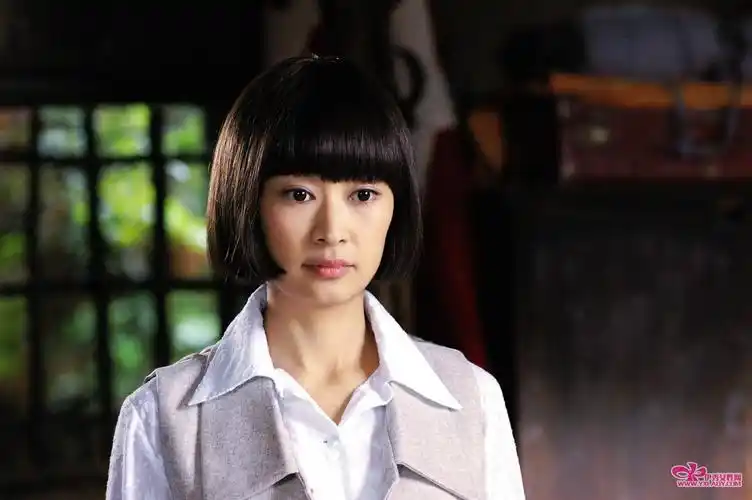 梁静《梨花似雪》首演年代戏 自言喜欢拍战争戏