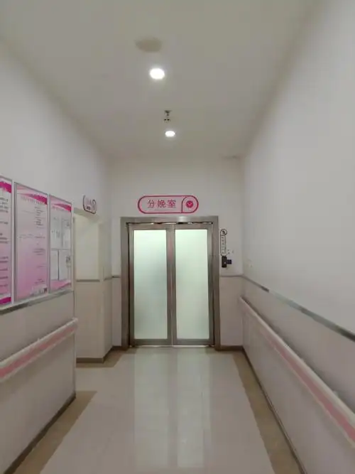 在女儿待产的日子里