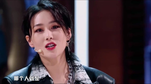 火星情报局张馨予做提案连续两次嘴瓢爆笑全场