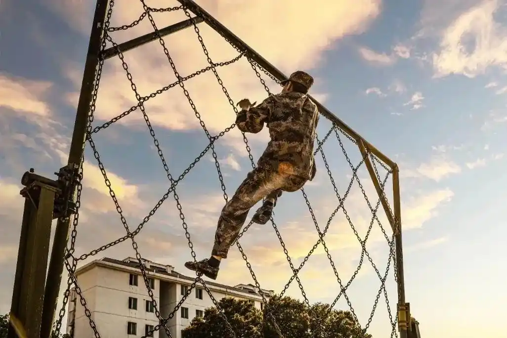 过了多年我才读懂了家人的眼泪#军旅 #迷彩青春 #四有军人  - 抖音