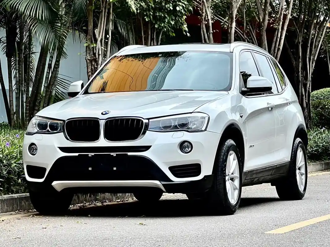 17年8月宝马x3 20i (进口),深圳本地佬一手车,安全行驶5万公里,原版