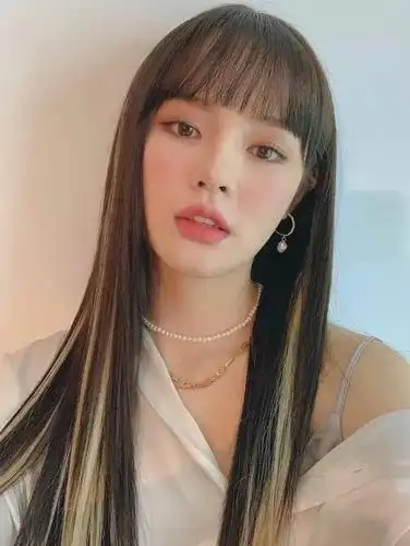 2021流行的5款发色,显白显气质!