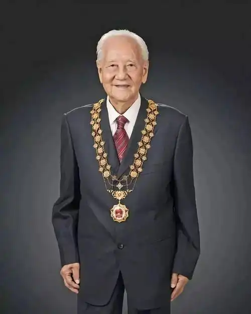 黄浦科堂:为国"深潜"三十年——黄旭华