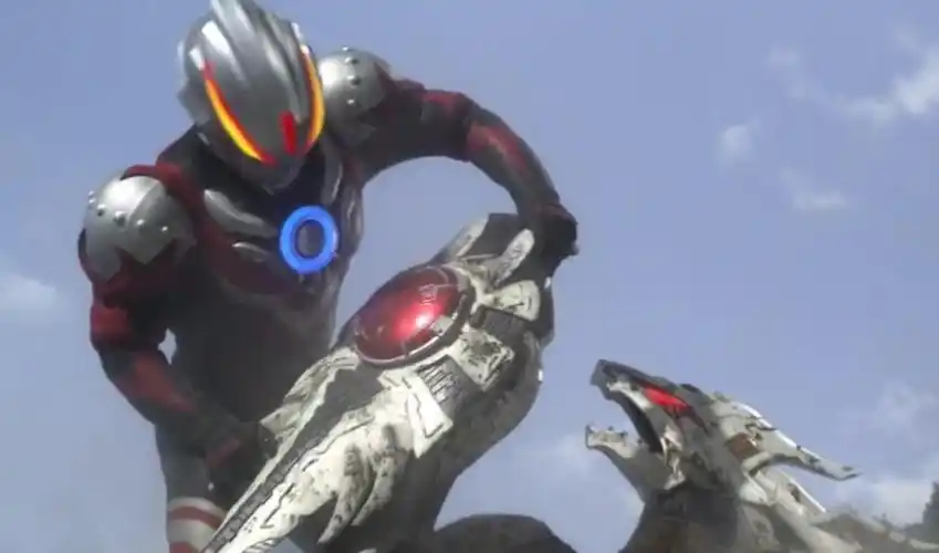 别看欧布奥特曼是一个融合奥,但是你见过欧布奥特曼徒手拆怪兽的吗?