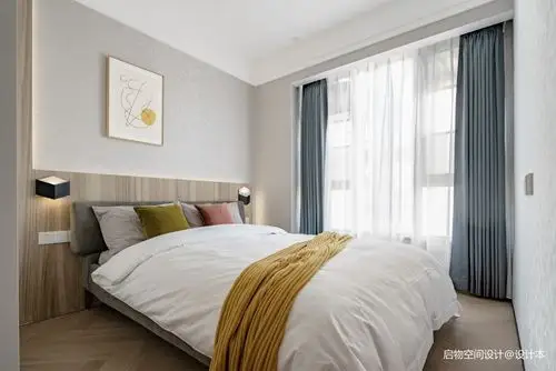 次卧图片极少见搭配冲突美感的家卧室现代简约卧室设计图片赏析