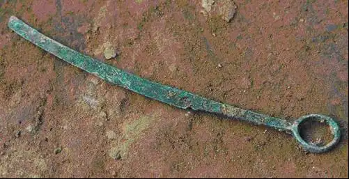 关羽墓出土青龙偃月刀图关羽的刀到底有多重