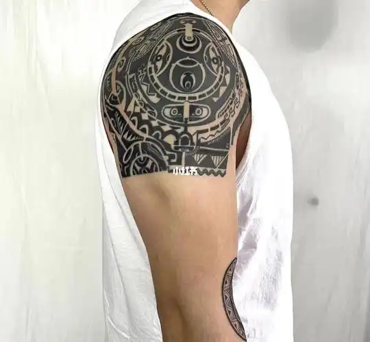 生命之花加萨摩亚图腾_健身_纹身_美妆_彩妆_彩妆其他