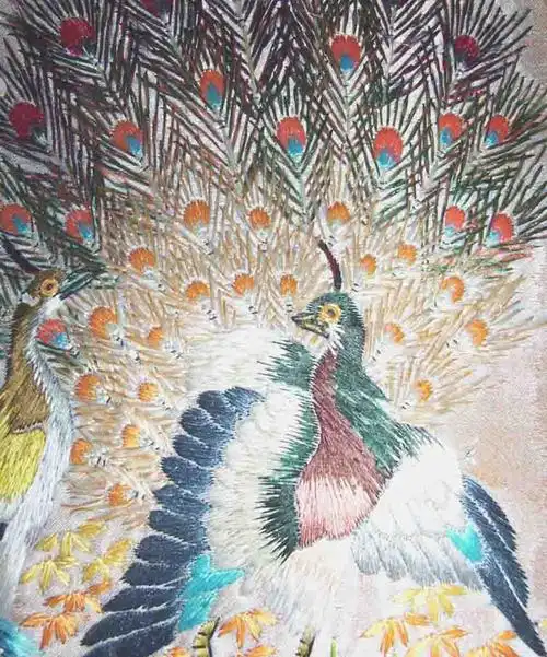 粤绣,广东地区刺绣品的总称.&宜于渲染热烈欢庆的气氛._信阳百业网