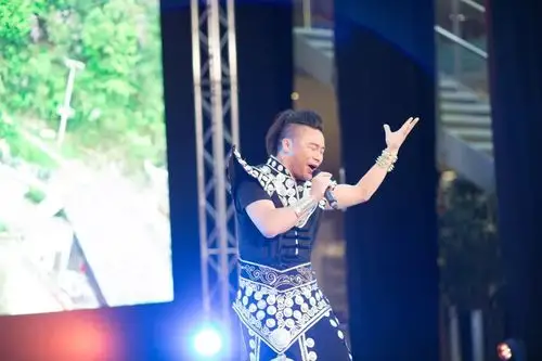 贵州苗族歌王蝶当久演唱苗族民歌