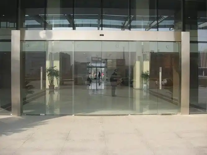 如东无框玻璃感应门沈北资讯