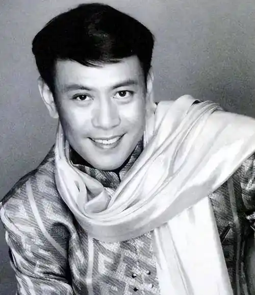 罗文,时代的记忆_演出_粤剧_香港