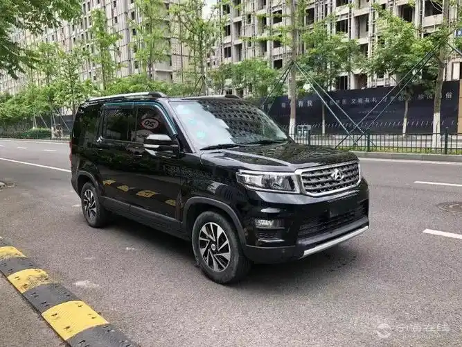 长安欧尚x70a 七座顶配 报价:4.