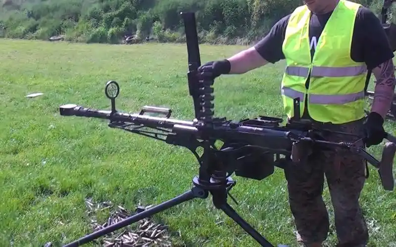 kpvt 14.5mm口径重机枪射击