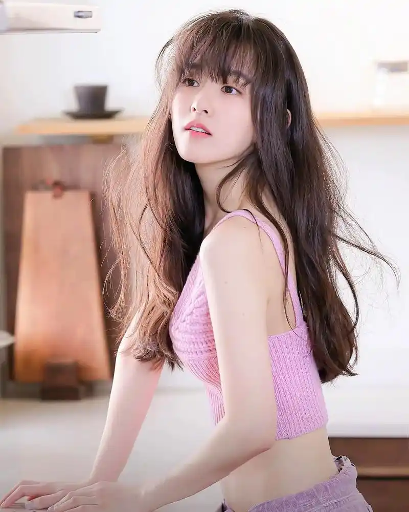 朴宝英画报美炸了.#美出高级感 #朴宝英 #氛围感 #一张初 - 抖音