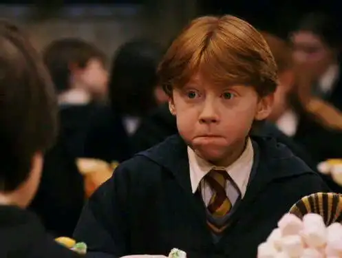 《哈利波特》罗恩升级当爸 与相恋多年的女友迎来第一个孩子