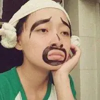 搞笑雷人自拍头像 很雷人的自拍搞笑头像_微信头像图片大全