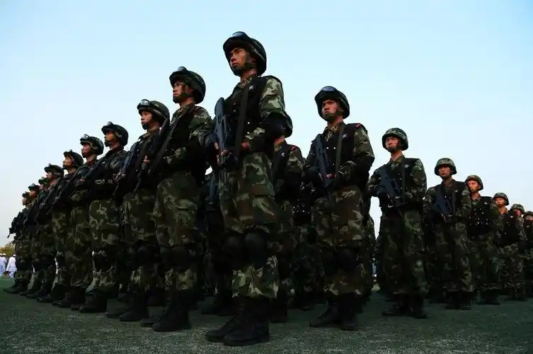 安徽省反恐演习合肥上演实拍武警特警飒爽英姿组图