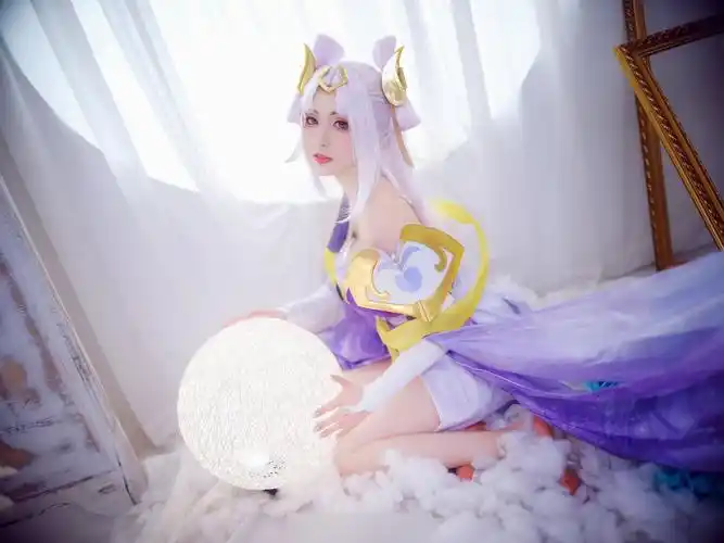 三组《王者荣耀》角色嫦娥的cosplay作品!冒着仙气的高质量大作