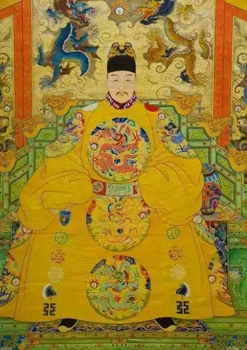 对国家大事不闻不问李湛只爱吃喝玩乐生活有多奢靡