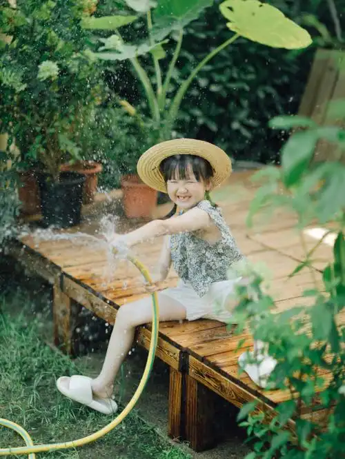 放肆的童年快乐的暑假一组凉快的儿童写真