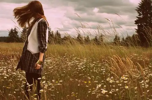 长大了,散了 我们都学会了自言自语_唯美图片