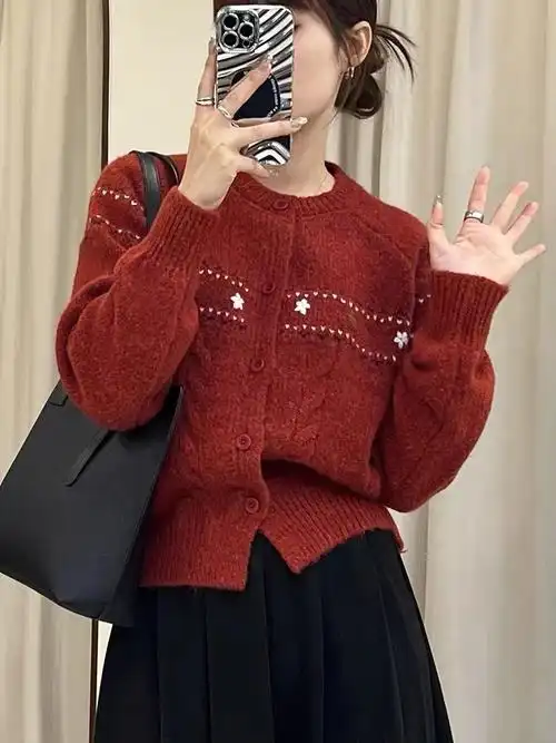 6895:货号其他100%:材质成分均码:尺码米白色 酒红色:颜色分类复制