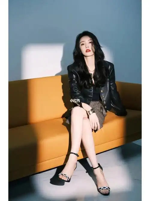 蔡文静|腿是真细啊99是真chou