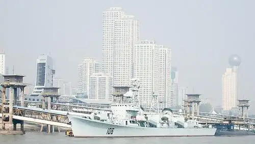 106 "西安"号 导弹驱逐舰,武汉港