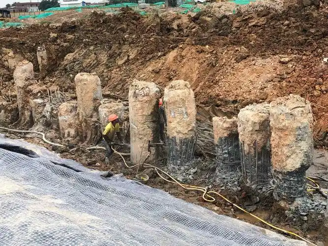 写美篇2,桩基础施工:          ,          ,          工程灌注桩