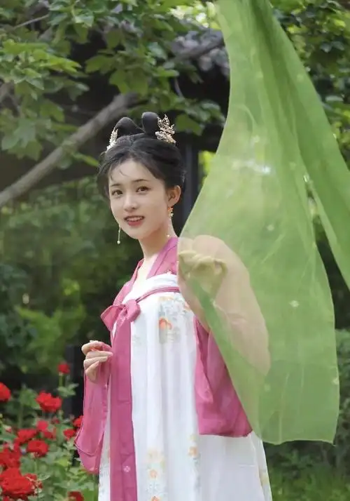 心动女神小关雎,被网友誉为:河北邯郸第一美女