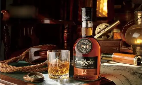 去购买  特点:百龄坛15年是专门为远东地区推出的威士忌酒款,目的是