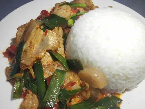 回锅肉盖饭 ￥15元/份 已售144份