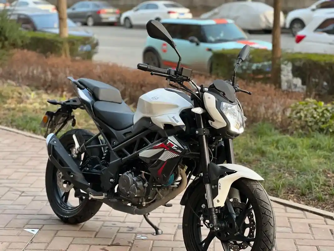 二手机车摩托车.新到新9522年底贝纳利 红宝龙tnt150 - 抖音