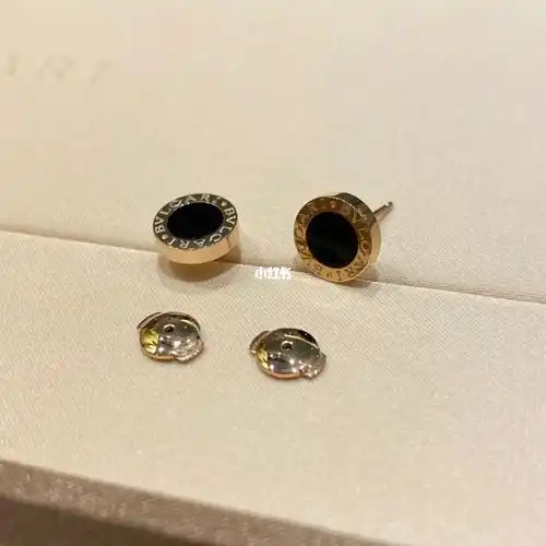 bvlgari宝格丽个性简约圆形耳钉