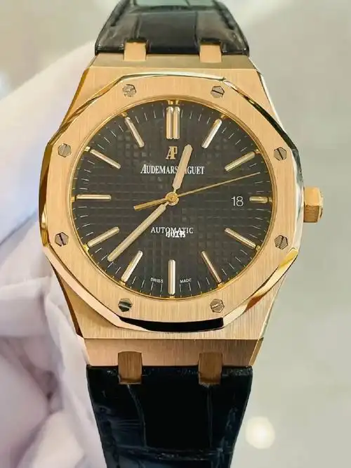 爱彼皇家橡树系列15400or男士腕表,18k玫瑰金材质,表径41毫米,经典