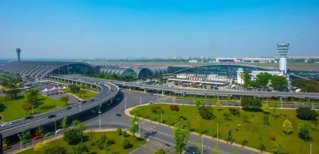 成都双流机场年旅客吞吐量突破五千万人次,列中国内地第四