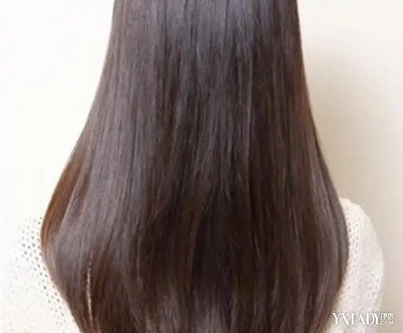 直发发尾怎么剪好看教你9种齐发尾的修剪方法