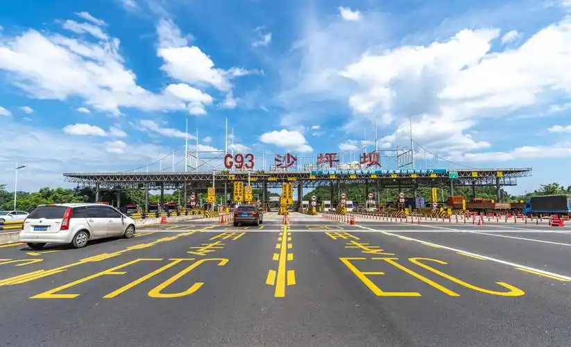 重庆最美高速收费站 - 番茄排骨汤 - 图虫