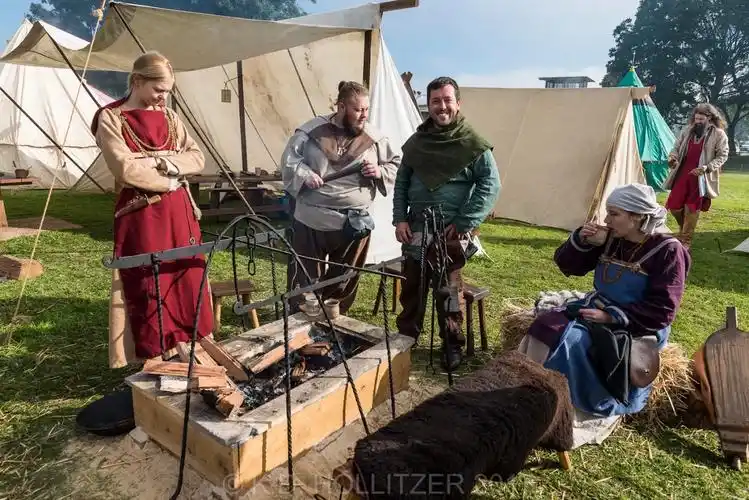 re-enactment & larp groups