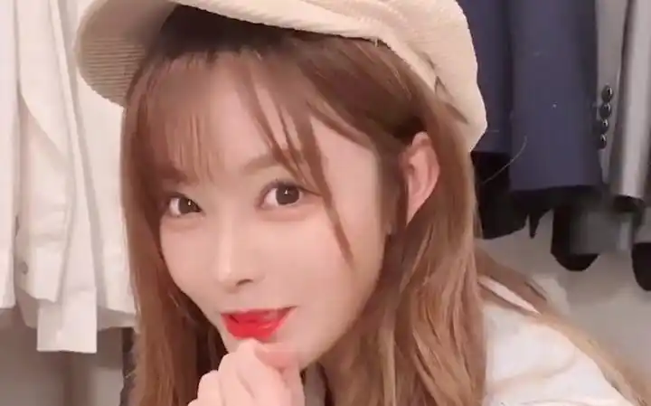 林洛洛揭秘楠枫的衣柜!_哔哩哔哩_bilibili