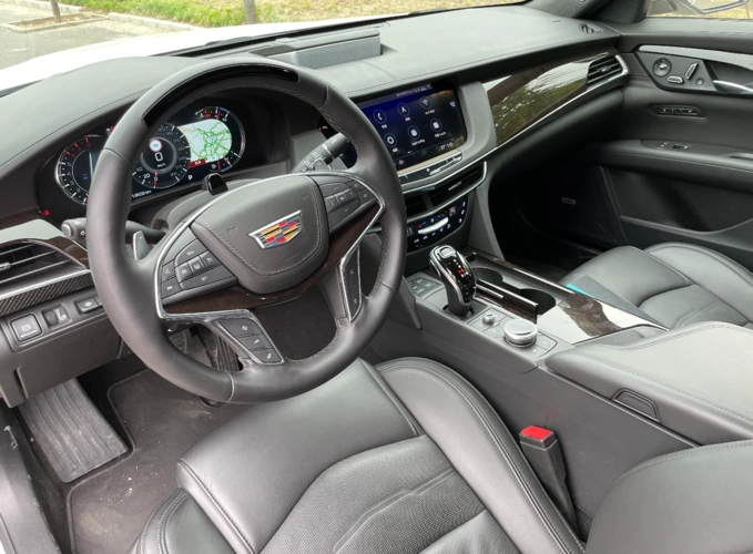 解析凯迪拉克ct6内饰设计为什么说它的豪华最具性价比